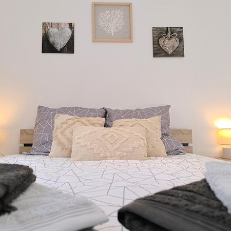 "Modern Cosy" Hyper Centre Bernay (Eure) Exterior foto