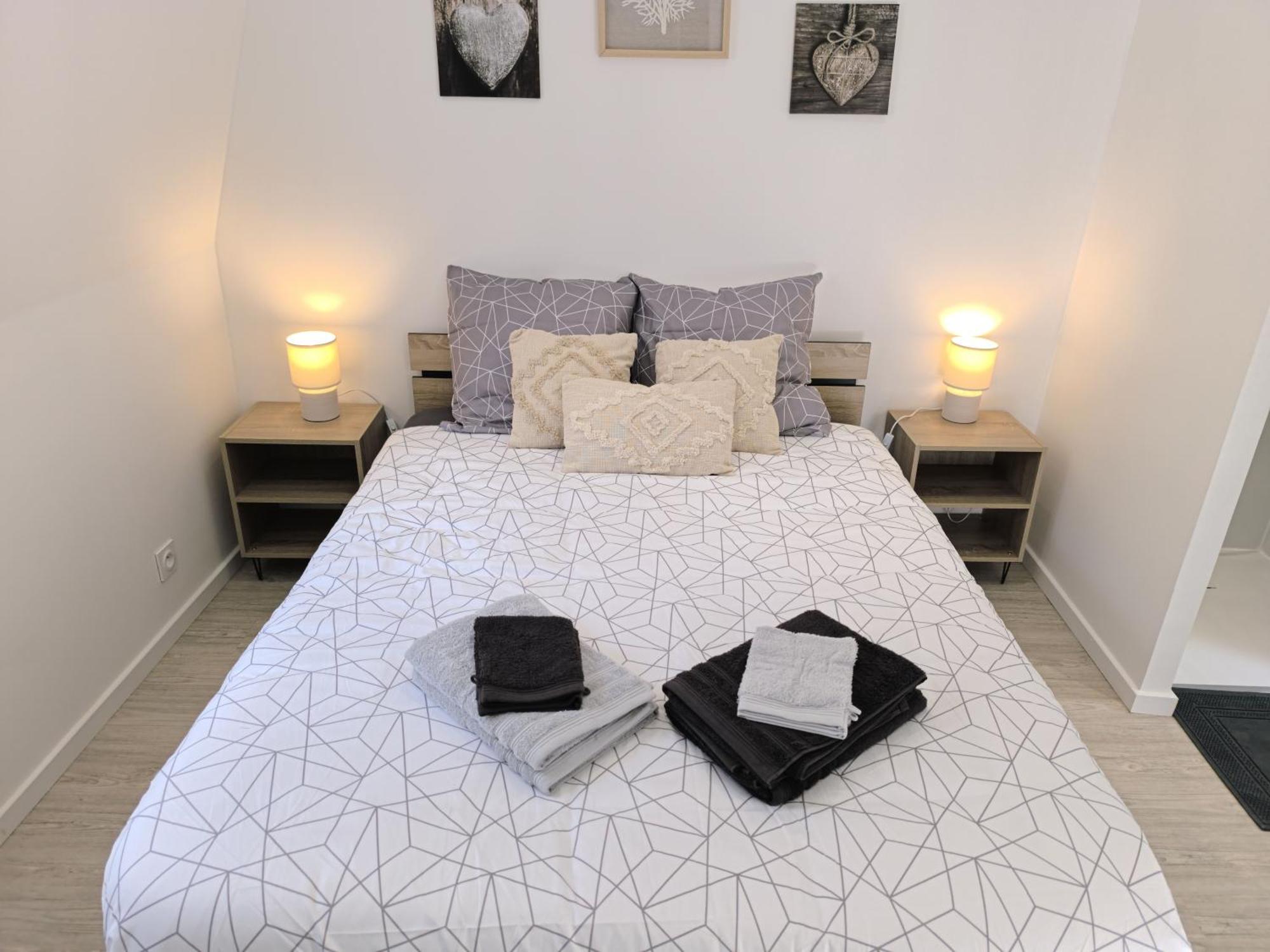 "Modern Cosy" Hyper Centre Bernay (Eure) Exterior foto